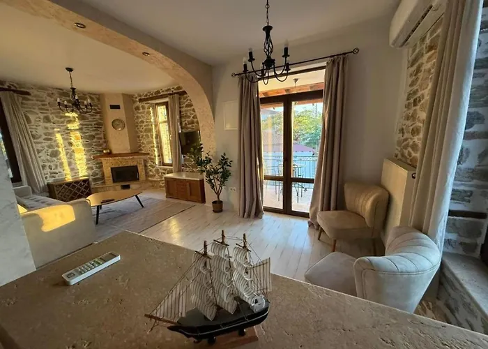 White Stone With Balcony *